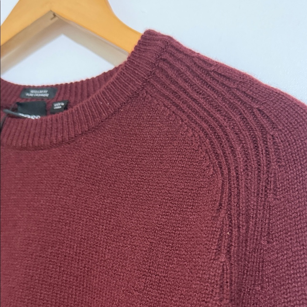 Hugo boss cashmere Men's Deep Red Crewneck Sweater Pullover size L - Picture 4 of 8